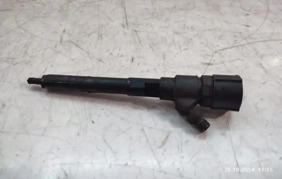 KIA Magentis Fuel injector 0445110258