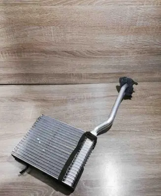 Ford Focus Heater blower radiator VP3M5H18476EA
