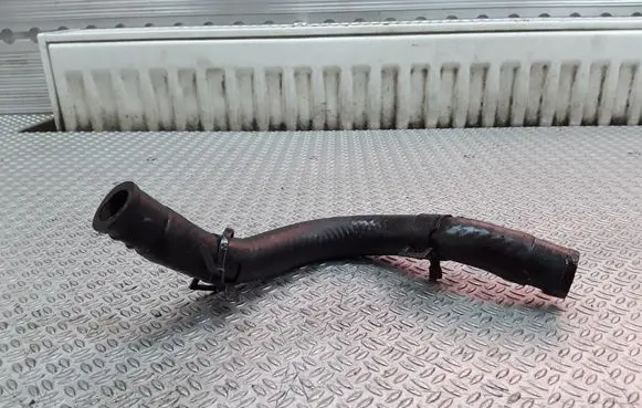 Hyundai Santa Fe Engine coolant pipe/hose