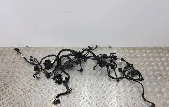 Mini One - Cooper F56 F55 Engine installation wiring loom 8678973 E0Y707 0404180018