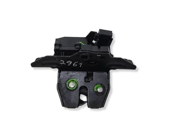 Chevrolet Orlando Tailgate/trunk/boot lock/catch/latch 13581023