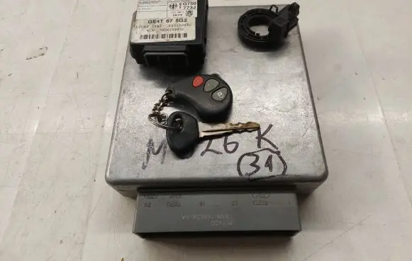 Mazda 626 Engine ECU kit and lock set FP3418881J F7FF12A650BJ H88XF0X7JHMC