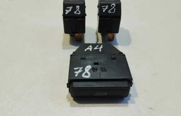 Audi A4 S4 B5 8D Electric window control switch 4D0959855 4D0959859