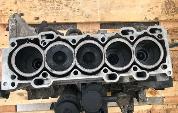 Volvo S60 Engine D5244T
