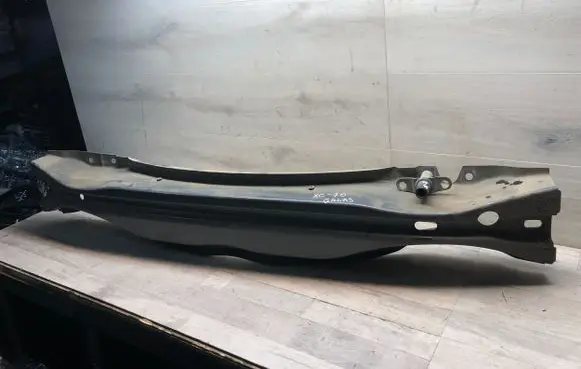 Volvo XC70 Rear bumper cross member XC10