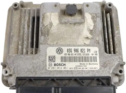 Volkswagen Golf V Engine control unit/module 03G906021PM 03G906021AN 0281014061