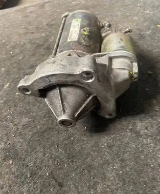Peugeot Partner Starter motor D7R26 0948AP