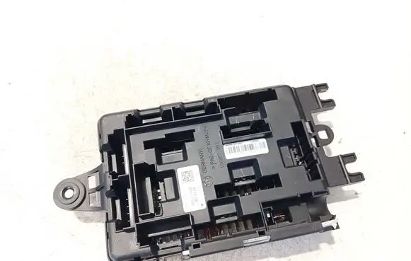 BMW 1 F20 F21 Fuse box set 926111102 6114v8