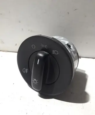 Skoda Octavia Mk2 (1Z) Light switch