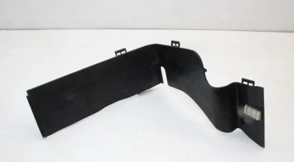 Land Rover Discovery 3 - LR3 Battery bracket DWI500023