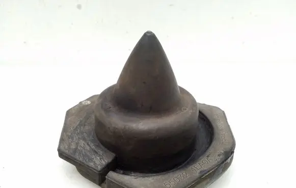 Nissan Qashqai Rear coil spring rubber mount 