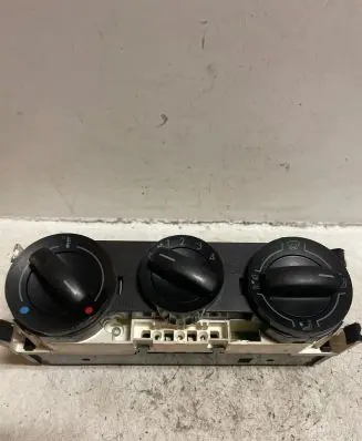 Volkswagen Polo Climate control unit 6Q0819045AA