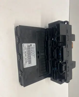 Mercedes-Benz C W203 Fuse module 2035453501 5DK00848543