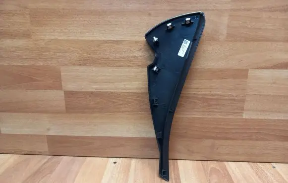 Renault Scenic IV - Grand scenic IV Dashboard side end trim 689215973R 689211570R 689215273R