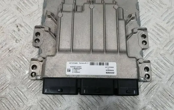 Renault Captur II Engine control unit/module 237107362S 237107363S A3C0571120201