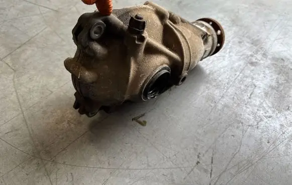 BMW 4 F32 F33 Front differential 7590898