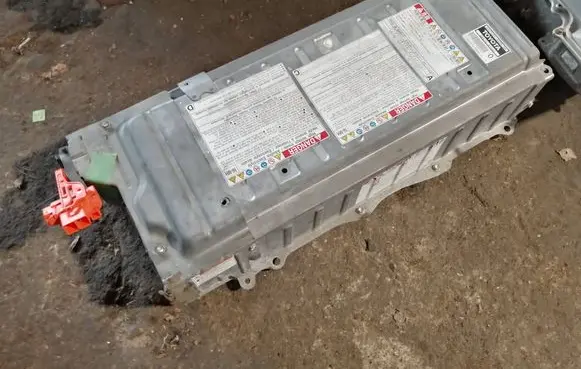 Toyota Prius (XW20) Hybrid / electric car battery G951047031