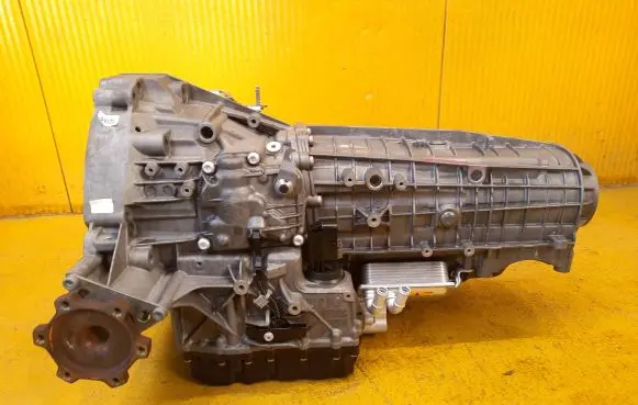 Audi A4 S4 B9 8W Automatic gearbox UMQ C021490 ED70K00