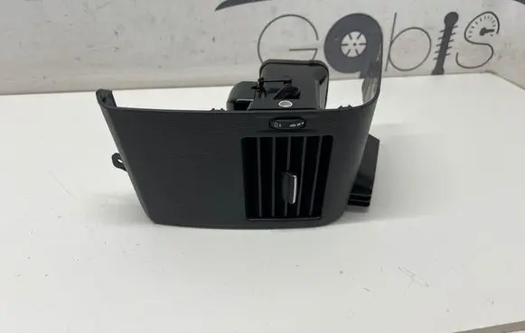 Mercedes-Benz Sprinter W906 Dashboard side air vent grill/cover trim A9068300554