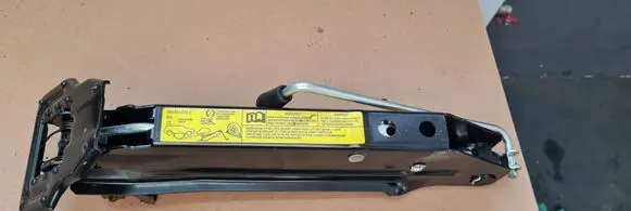 Audi Q5 SQ5 Lift Jack 8R0011031C