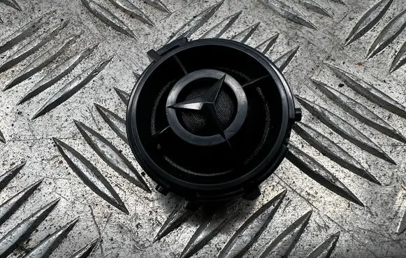 Mercedes-Benz GLC X253 C253 Front door high frequency speaker A2228202200