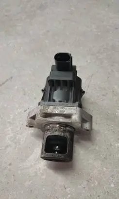 Opel Insignia A EGR valve 55566052