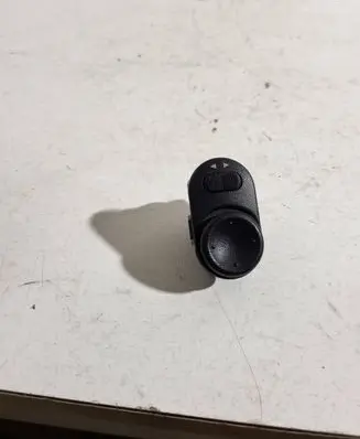 Opel Astra G Wing mirror switch 09226861 2452T