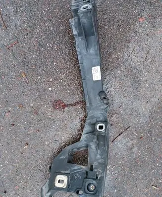 Renault Kangoo II Front bumper mounting bracket 1746645388