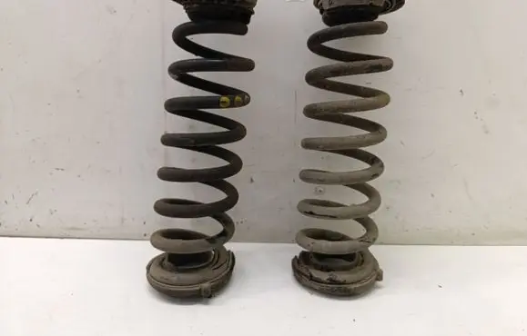 Mercedes-Benz GLC X253 C253 Rear coil spring