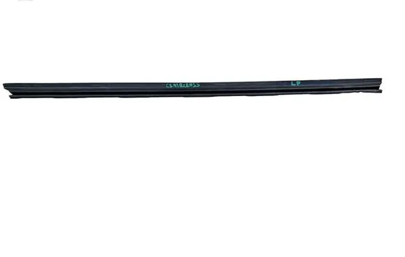 Citroen C5 Aircross Rubber seal front door window/glass 9811573180