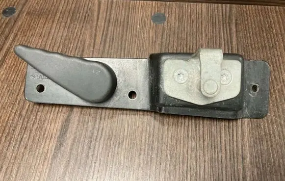 Renault Trafic II (X83) Loading door interior handle 8200006260 91166045