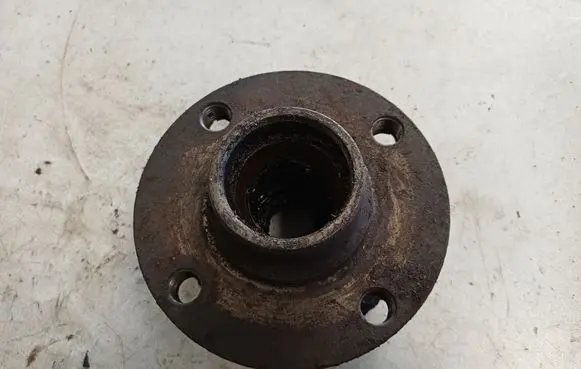 Audi 100 200 5000 C3 Rear wheel hub