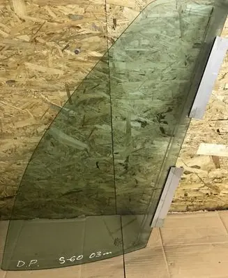Volvo S60 Front door window glass four-door 43R001105
