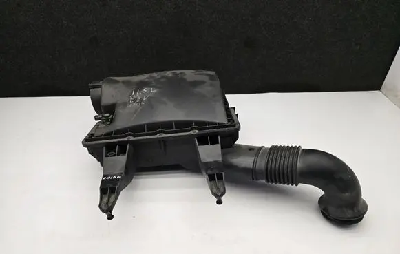 Mercedes-Benz Sprinter W906 Air filter box A0000907801