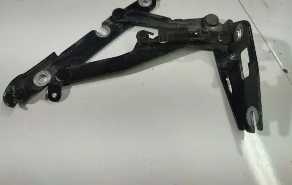 Audi A6 S6 C6 4F Tailgate/trunk/boot hinge 