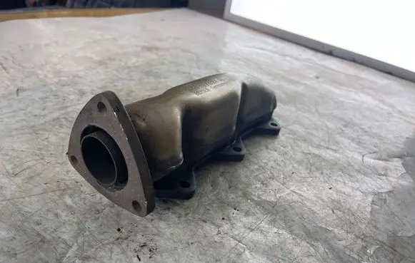 Audi A4 S4 B6 8E 8H Exhaust manifold 059253033 059253033C