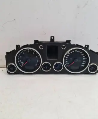 Volkswagen Touareg I Speedometer (instrument cluster) 6033EC2145 734600092 0263655100