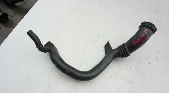 Intake resonator