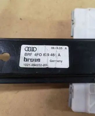 Audi A4 S4 B7 8E 8H Rear window lifting mechanism without motor 4F0839461A