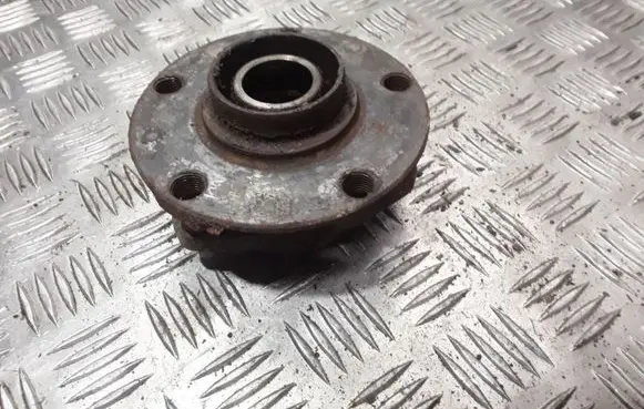 Audi A4 S4 B6 8E 8H Front wheel hub