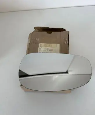 Seat Ibiza V (KJ) Wing mirror glass 1P2857521 L079041