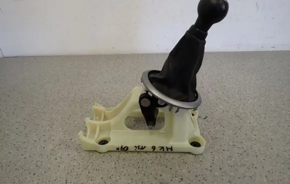 Suzuki Swift I Gear shifter/selector 
