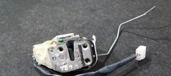 Mazda 626 Front door lock
