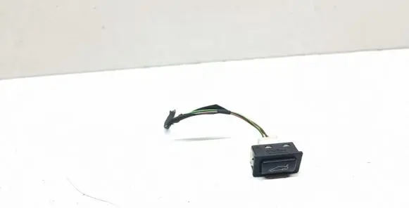 BMW 5 GT F07 Tailgate/trunk/boot open switch 9200316