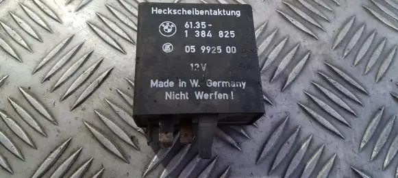 BMW 5 E34 Other control units/modules 61351384825
