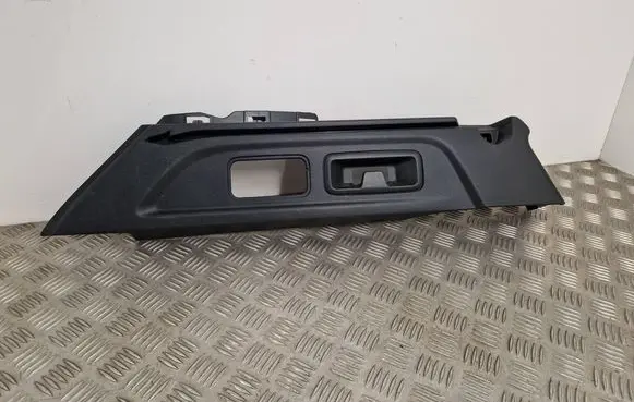 Peugeot 308 Other trunk/boot trim element 9839642980