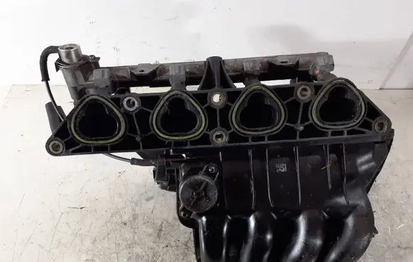 Volkswagen Golf IV Intake manifold 036129711BK