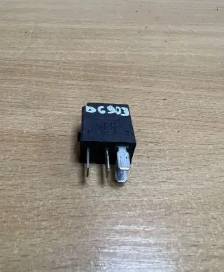 Mercedes-Benz GLC X253 C253 Other relay 4RA00781300 D6903