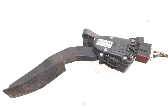 Opel Signum Accelerator throttle pedal 9186724 6PV00832200