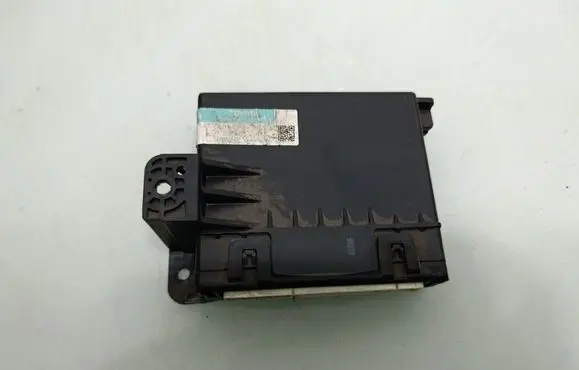Toyota RAV 4 (XA30) Comfort/convenience module 8865042230